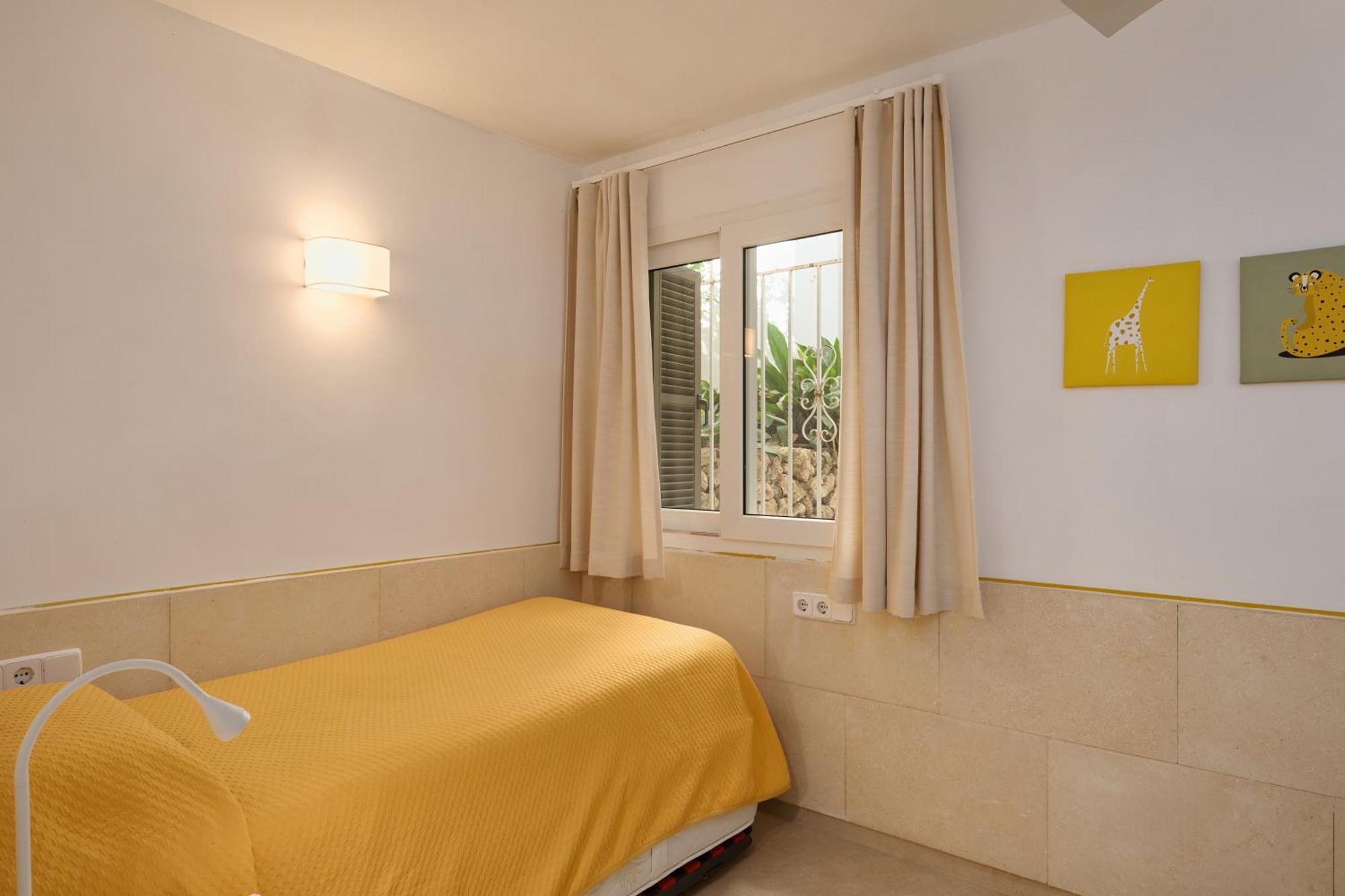 Waterfront Apartment 'Maria'. Pool. Wifi سنتاني المظهر الخارجي الصورة